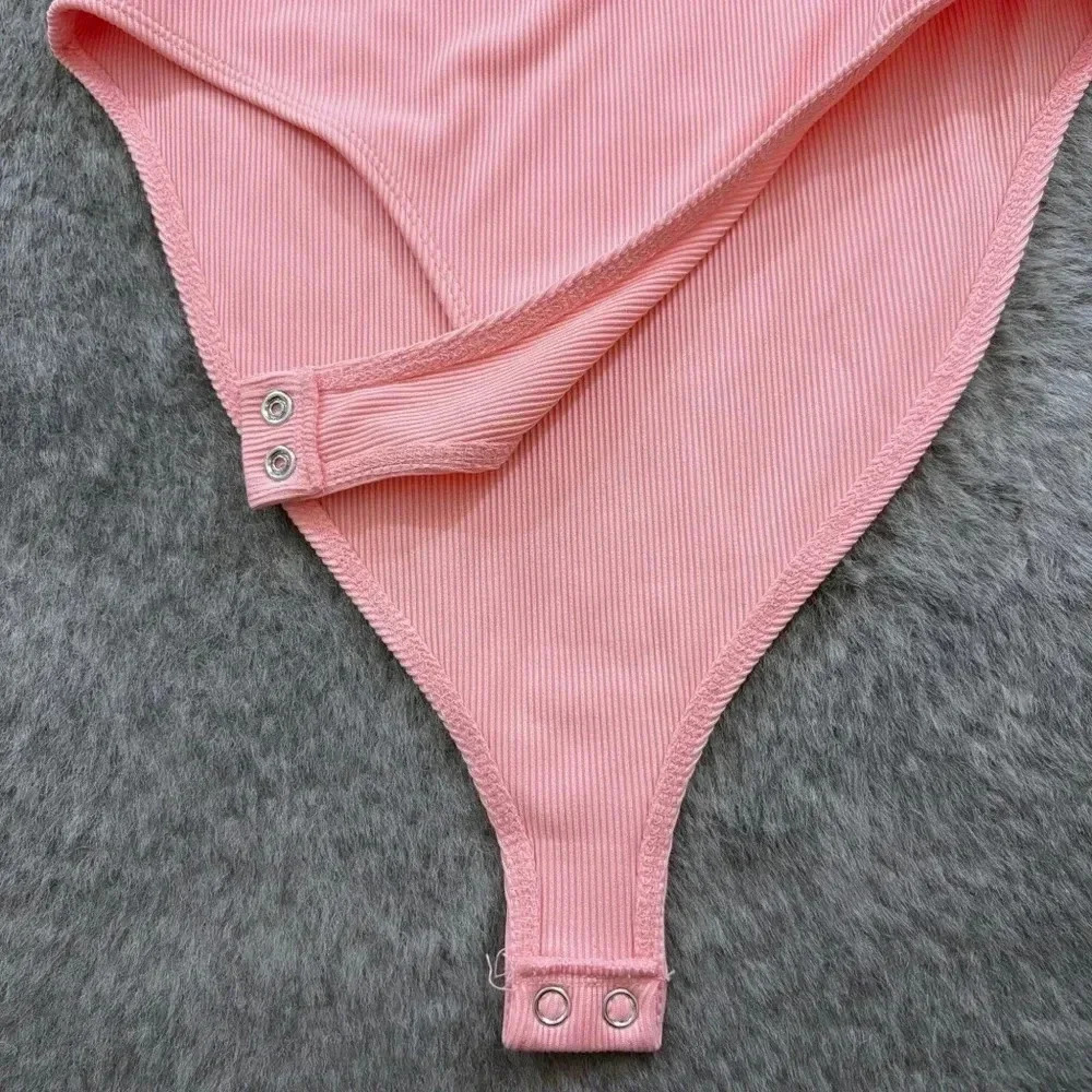 NWT F21 Ribbed Bodysuit - Picture 7 of 11